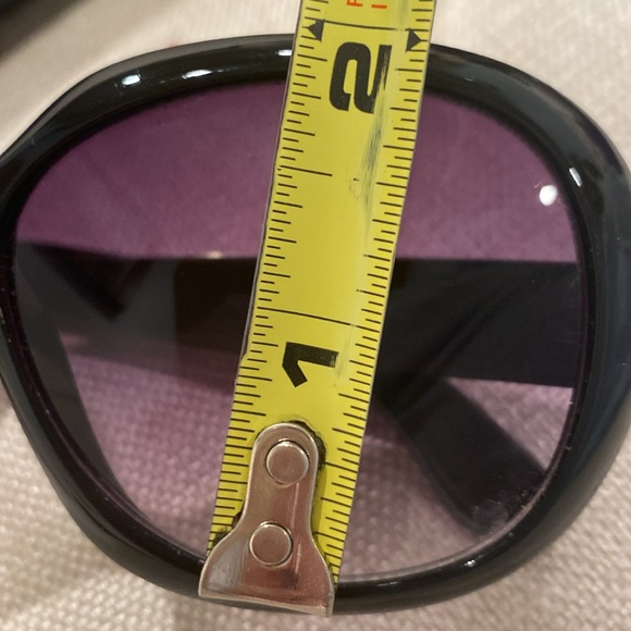 Ray-Ban sunglasses 😎 made in USA oversized black wipe case - Picture 11 of 15